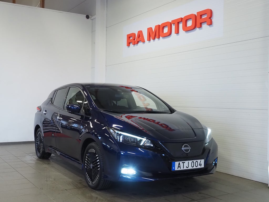 Nissan Leaf N-Connecta | 40kwh | 360° kamera | Värmepump | 2023