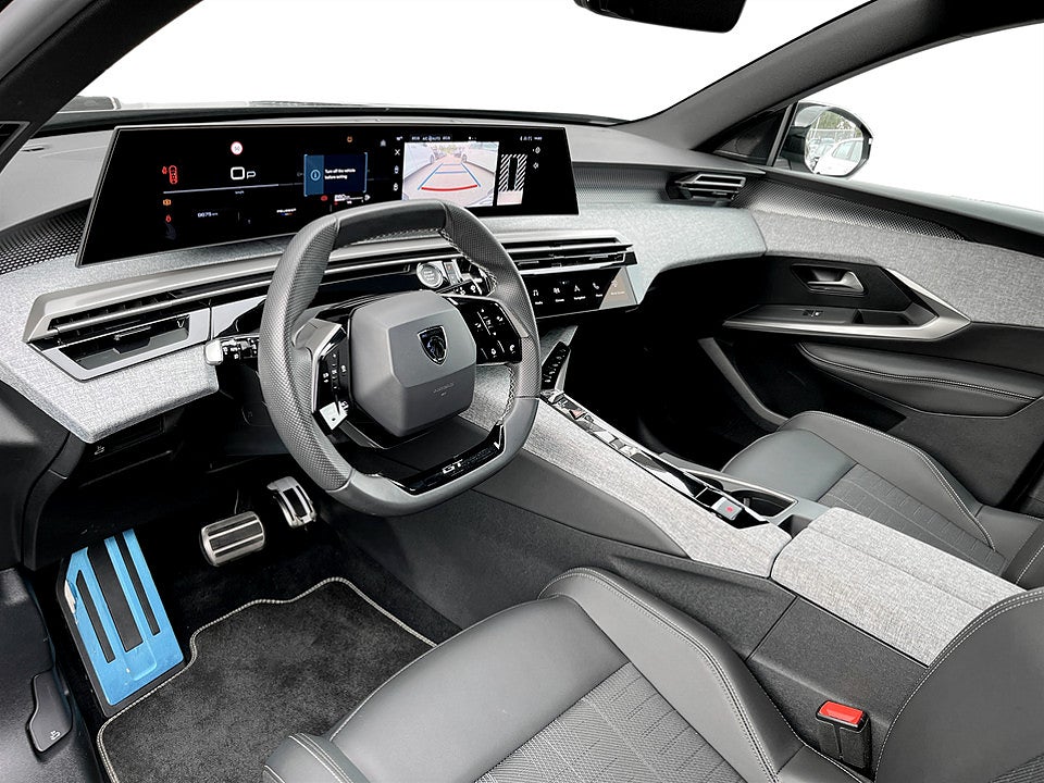 Bild på Peugeot 5008 GT Hybrid 145hk Aut 7-SITS B-KAMERA NAVI