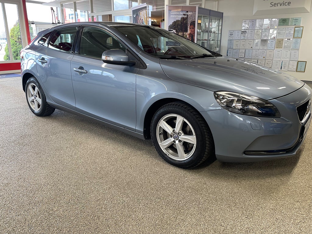 Volvo V40 2017 - miniatyr 6