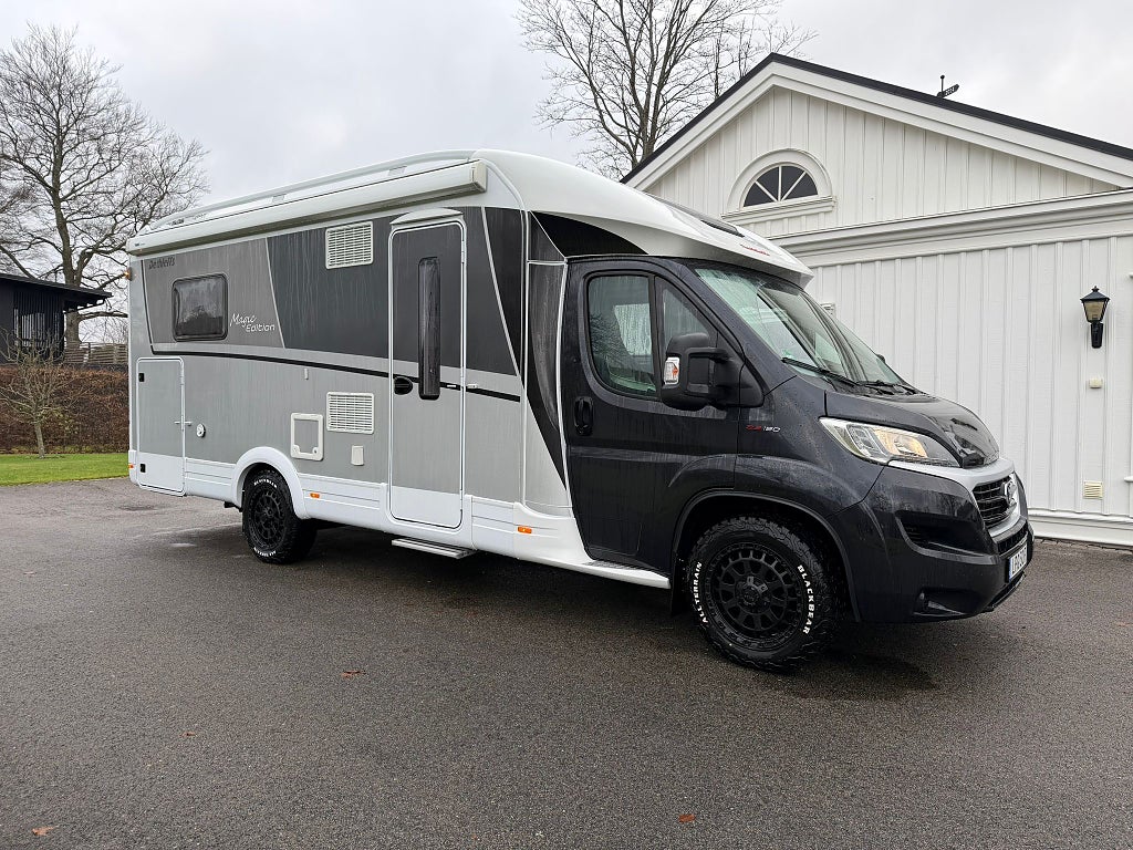 Dethleffs Magic Edition T 003 Black Pack Automat Queensbädd ACx2