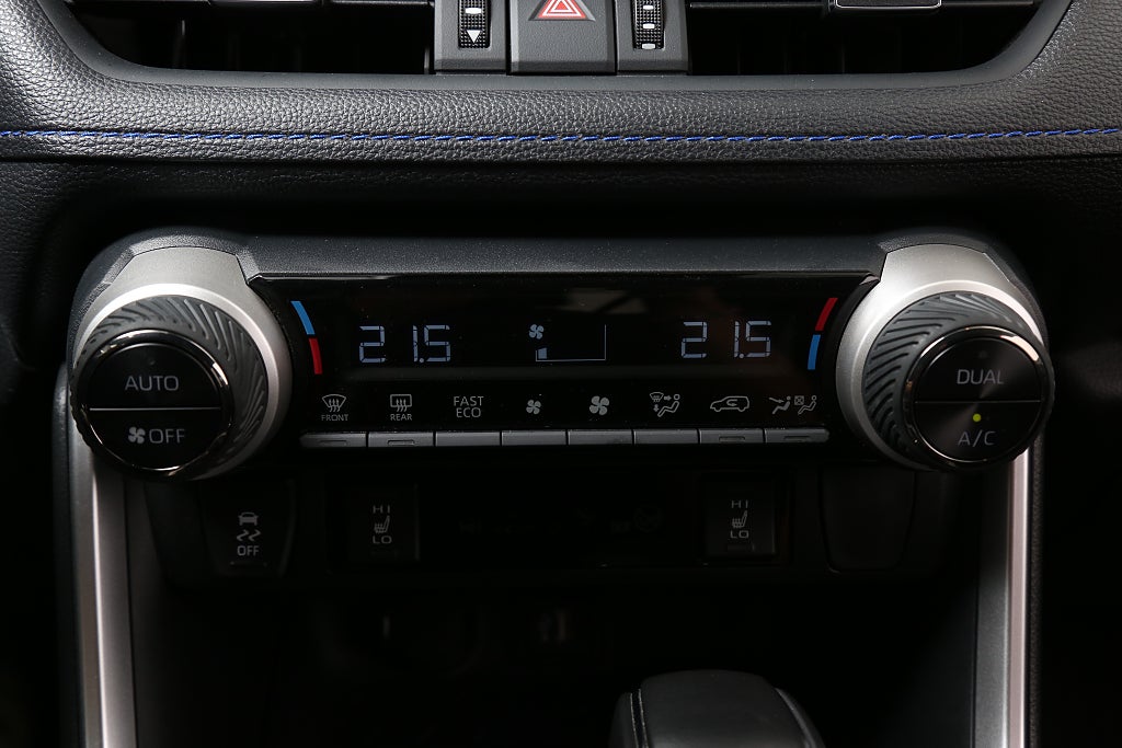 Toyota RAV4 2,5 Hybrid AWD-i E-CVT 222hk Leasbar 2025