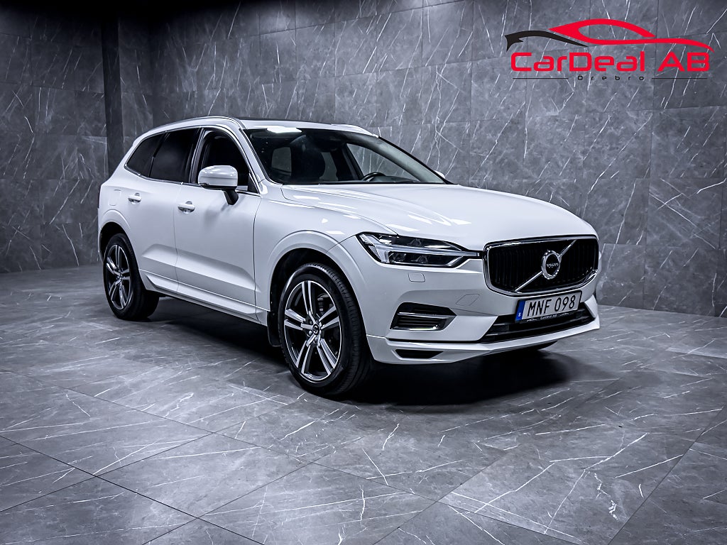 Volvo XC60 T8 TwEn AWD Momentum Pano H/K HUD Läder BLIS Drag MOMS