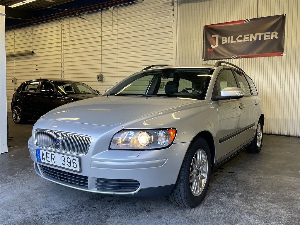 Volvo V50 1.6 *101HK* / V-HJUL MKT FINT SKICK VÄLSKÖTT 