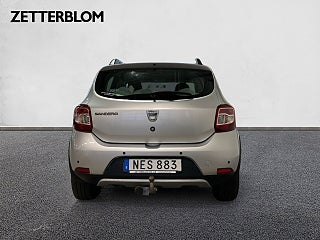 SUV Dacia Sandero 4 av 17