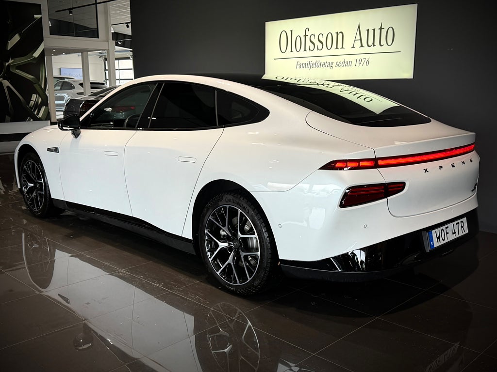 XPENG P7 Performance - bild 6