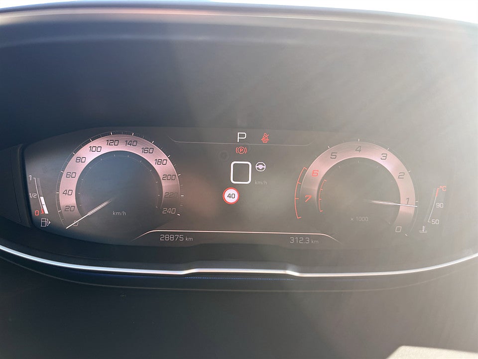 Bild på Peugeot 3008 GT 1.2 PT 130hk Aut B-KAMERA CARPLAY