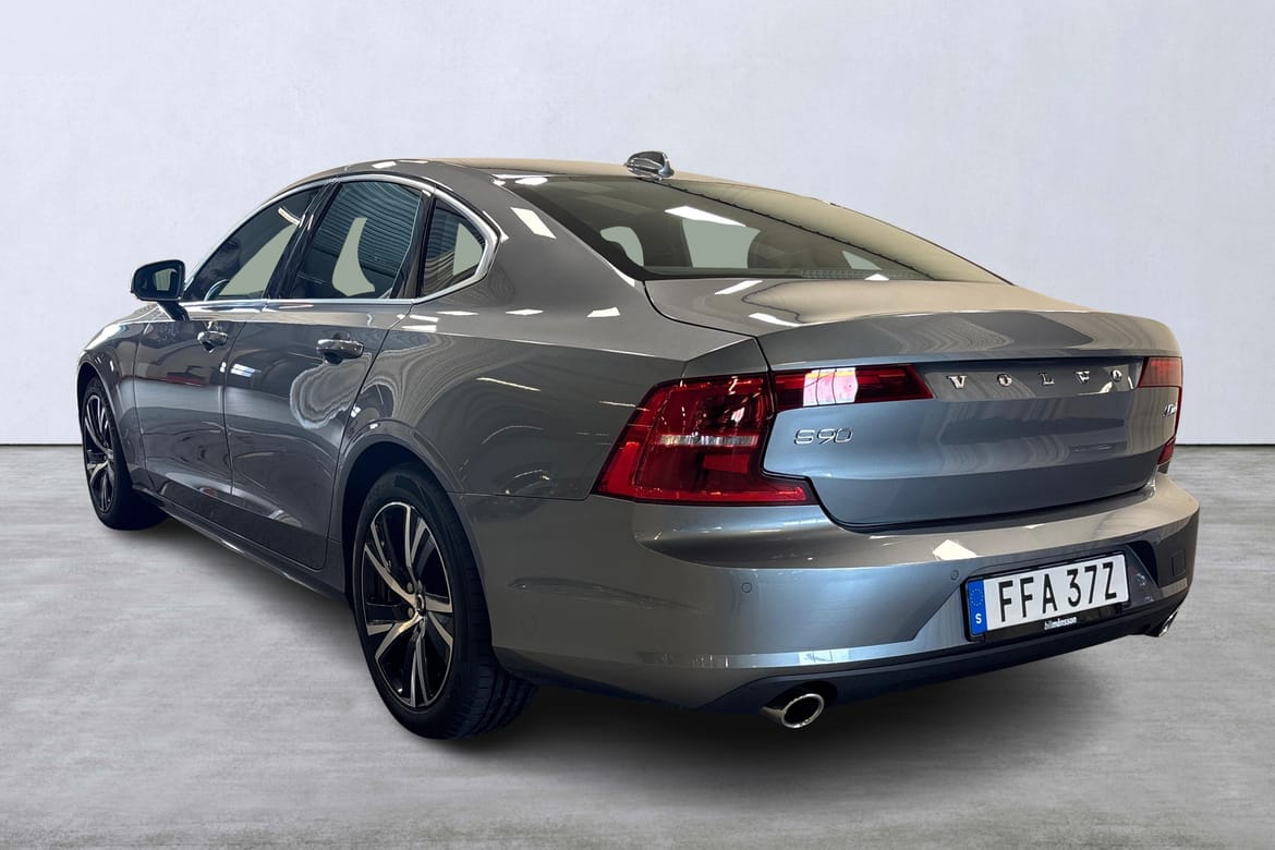 Volvo S90 D4 Momentum Advanced Edition 2020, bild 4/10