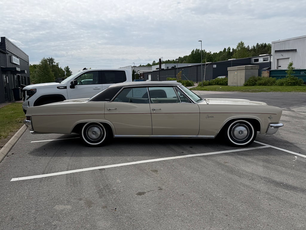 Chevrolet Caprice Custom Sedan 5.4 V8 Powerglide