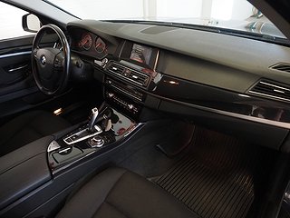 Kombi BMW 520 11 av 22