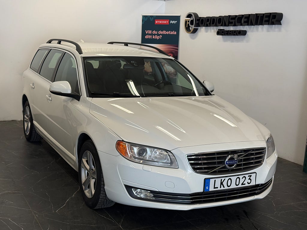 Volvo V70 D4 AWD Geartronic Momentum | VOC | D-Värmare | Drag |
