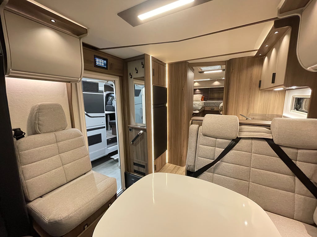 Kabe TMX 810 LGB /5 bältad/Mercedes 170hk/ALDE/Taksäng - Kabe