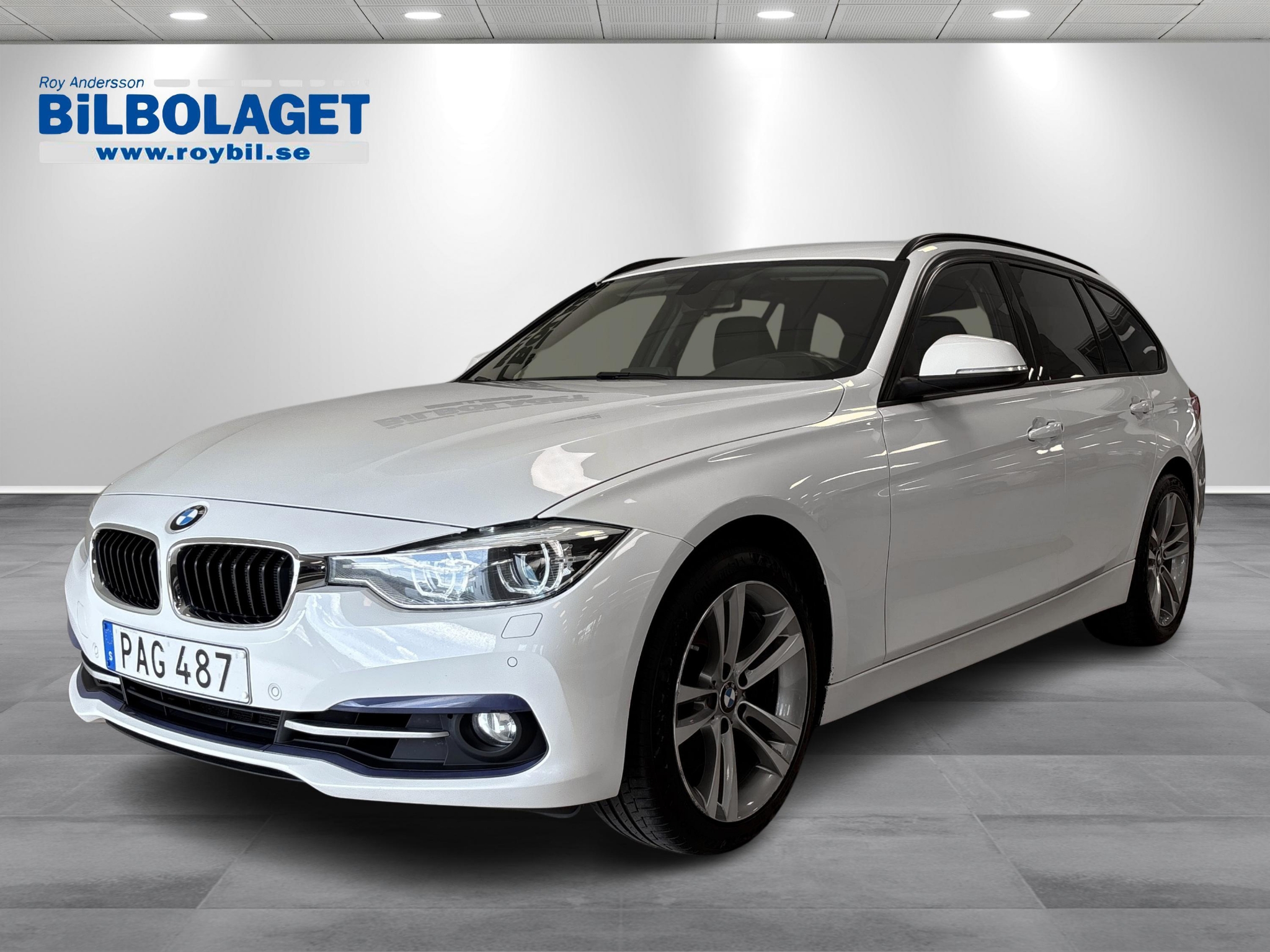 BMW 330