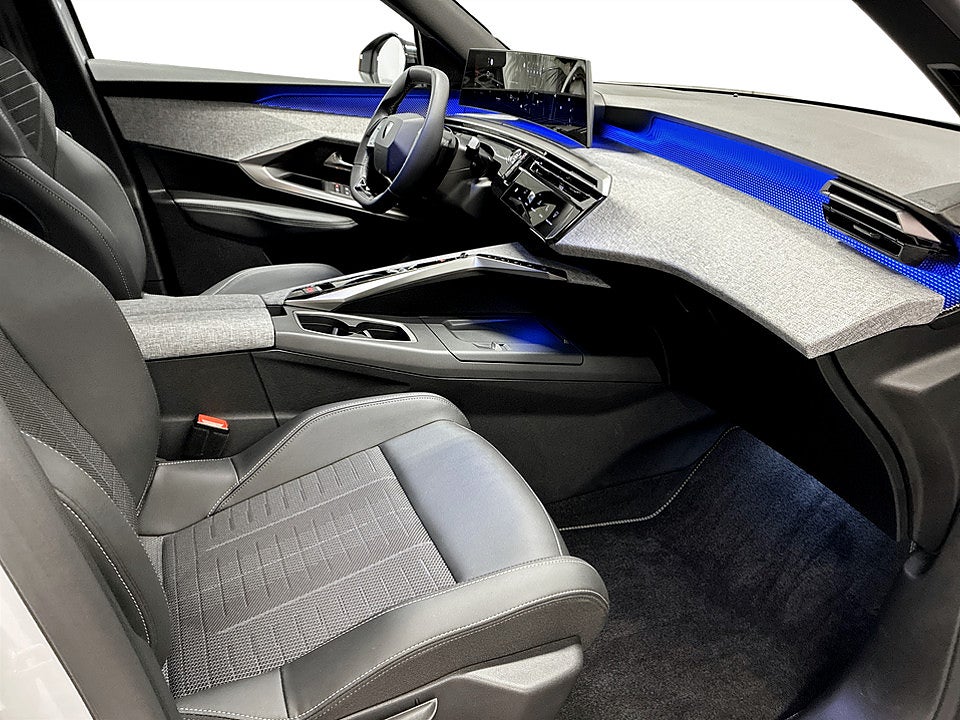 Bild på Peugeot 5008 GT Hybrid 1.2 PT 145hk Aut KAMPANJ BRÄNSLE INGÅR