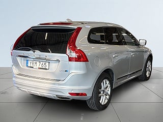 Volvo XC60 D4 AWD Geartronic Classic Summum S&V/Pano/Kamera/Dvärm – bild 6
