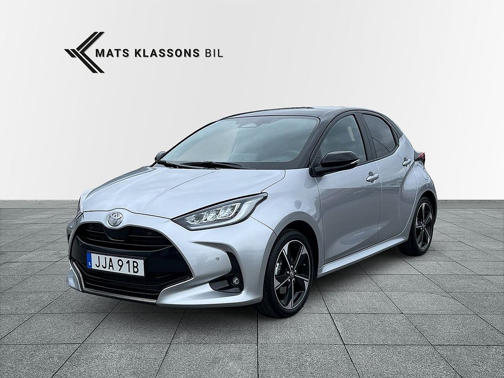 Toyota Yaris Hybrid 130 Premiere Panorama JBL, HUD