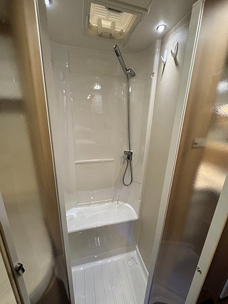 Husbil-halvintegrerad Ci MAGIS 86 P 130HK 13 av 14