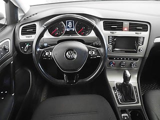 Halvkombi Volkswagen Golf 13 av 23