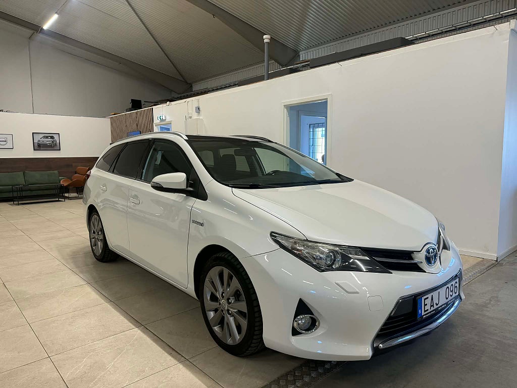 Toyota Auris Touring Sports Hybrid Panorama Edition 50 Euro 5