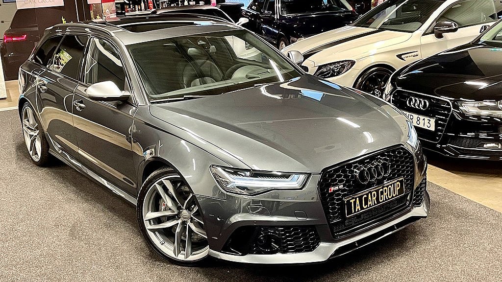 Audi RS6 har en V8-motor på 560 hästkrafter. 