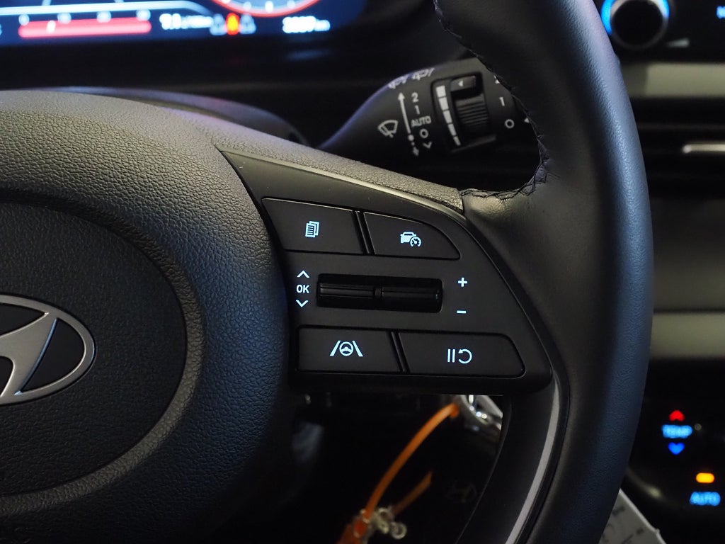 Hyundai i20 Essential 1.0 T-GDI 100HK Automat Kamera Moms