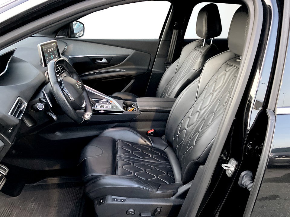 Bild på Peugeot 3008 GT HYBRID4 PHEV 300hk Aut AWD B-KAMERA B-BAKLUCKA