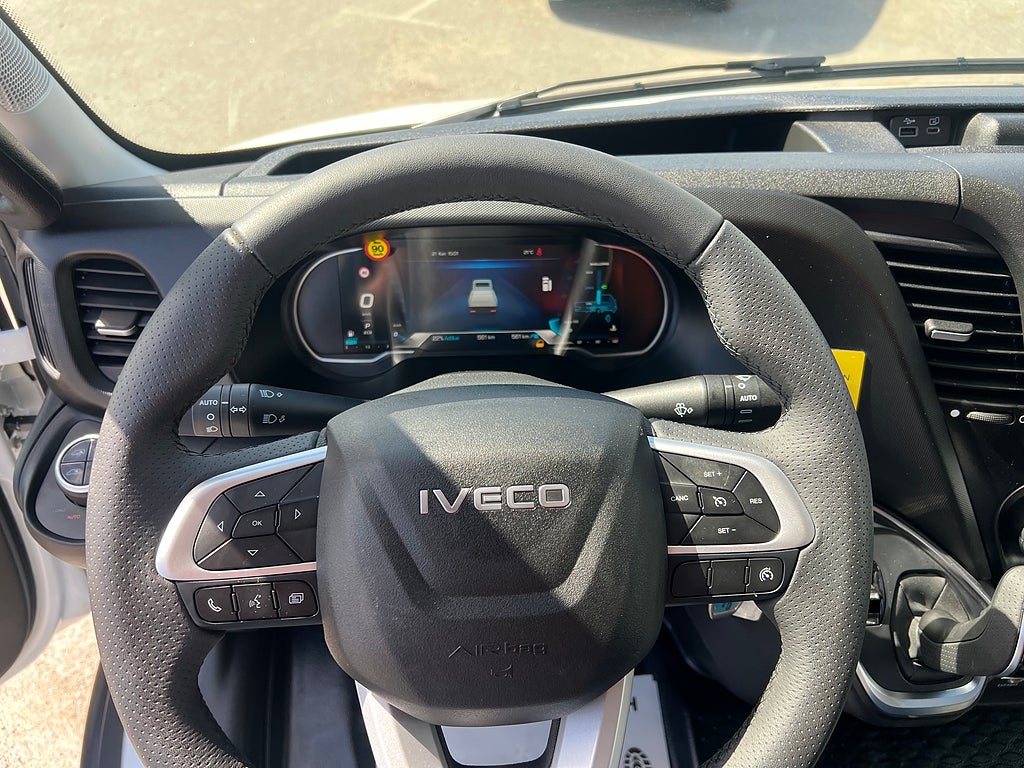Iveco Daily 72C18 A8 Kranbil Palfinger Kran Fullutrustad