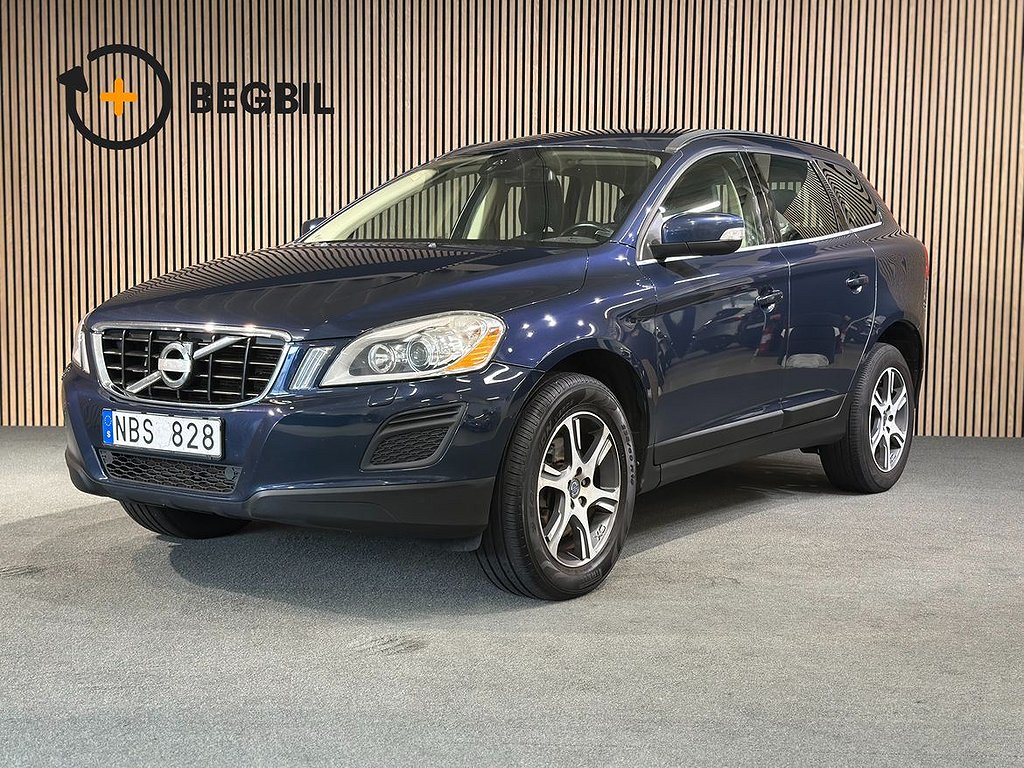 Volvo XC60 D4 163hk Manuell | Läder | Dragkrok | Värmare I Nyservad I