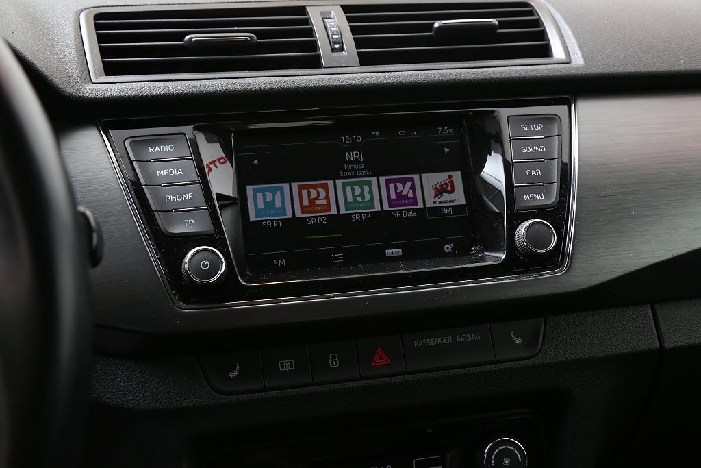 Skoda Fabia 1,2 TSI 90hk Style Kombi Motorvärmaren 2017