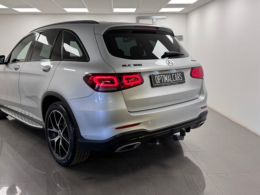 Mercedes-Benz GLC 2020 - miniatyr 17