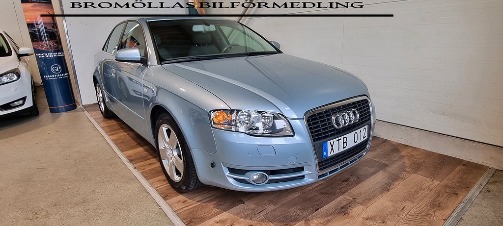 Audi A4 Sedan 2.0 TFSI Comfort | Nyservad | Nybes | Drag