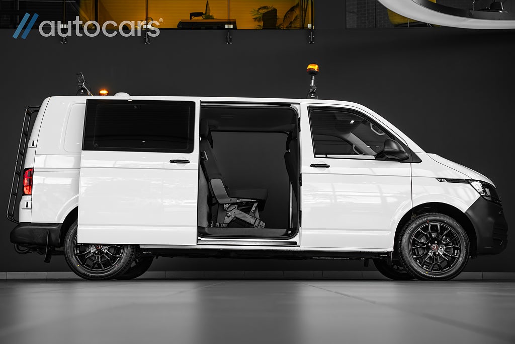 Volkswagen Transporter 4Motion 5-sits|Leasbar|Inredd|SE UTR!
