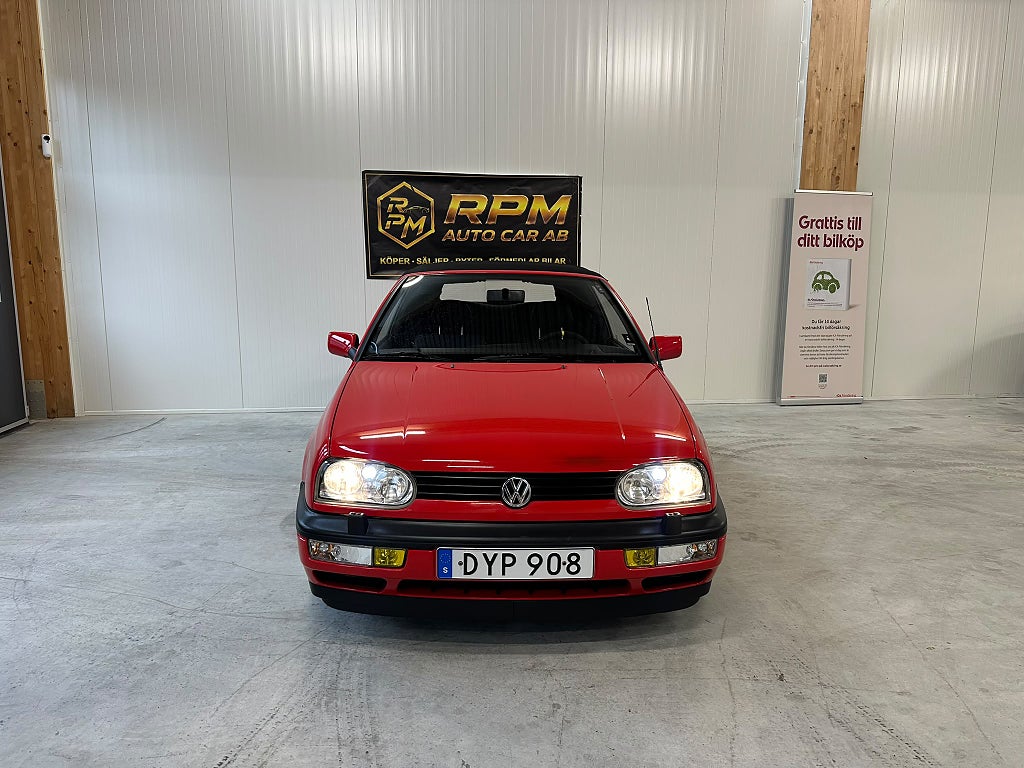 Volkswagen Golf Cabriolet 2.0  Nyservad  NY BES  RÄNTEFRITT