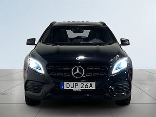 Mercedes-Benz GLA220 220 4MATIC AMG Drag Psens Pano Kamera CarPlay SoV – bild 2