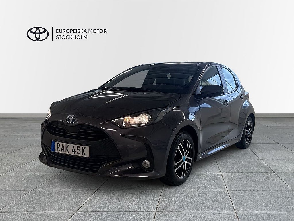 Toyota Yaris 1,5 HSD / Active / Komfortpaket / V-hjul / A...