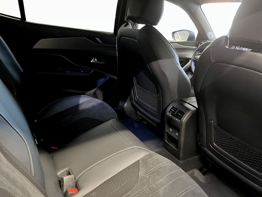 Bild på Peugeot 408 GT 1.2 PT 130hk Aut - B-KAMERA, ELSTOL