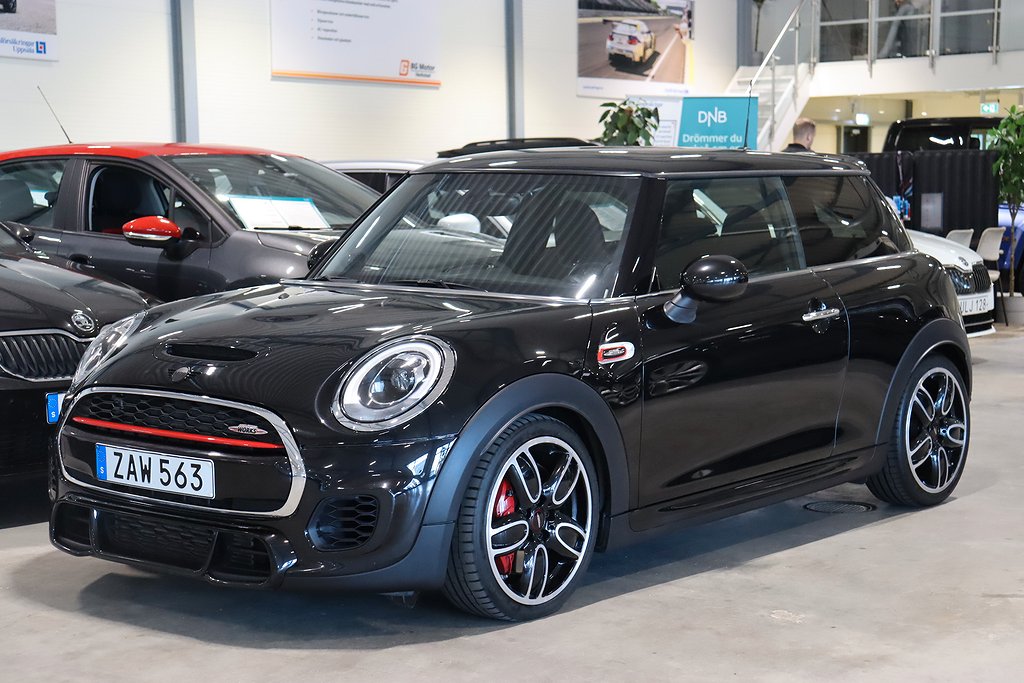 MINI John Cooper Works 3dörrar Chili 231hk Aut Harman Kardon