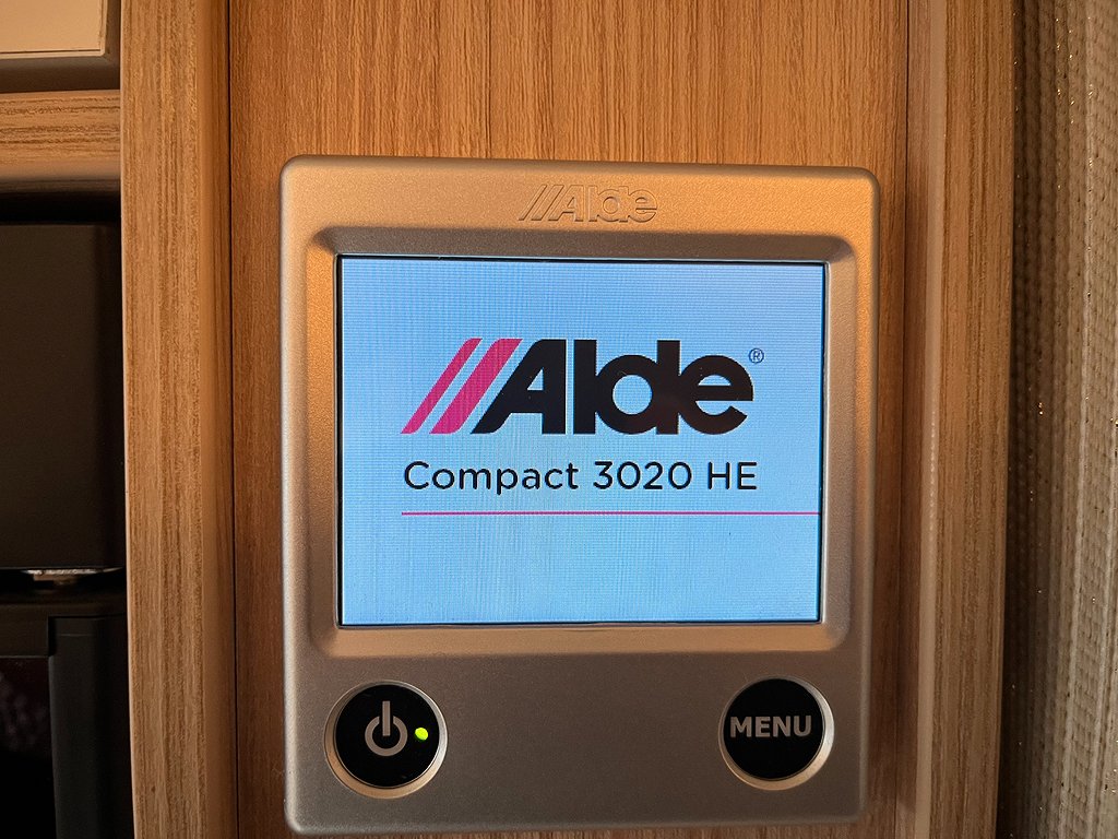 Bürstner Nexxo T 720 / ALDE / Solcell / Aut 150hk / Långbädd - Bürstner