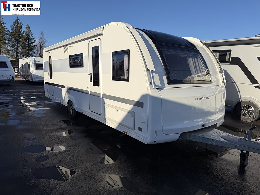 Adria ADORA 673 PK Barnkammarvagn i mycket fint skick -21 