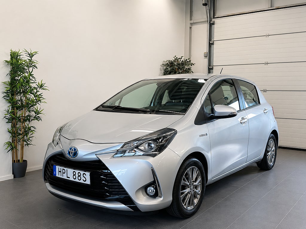Toyota Yaris Hybrid e-CVT Active Euro 6