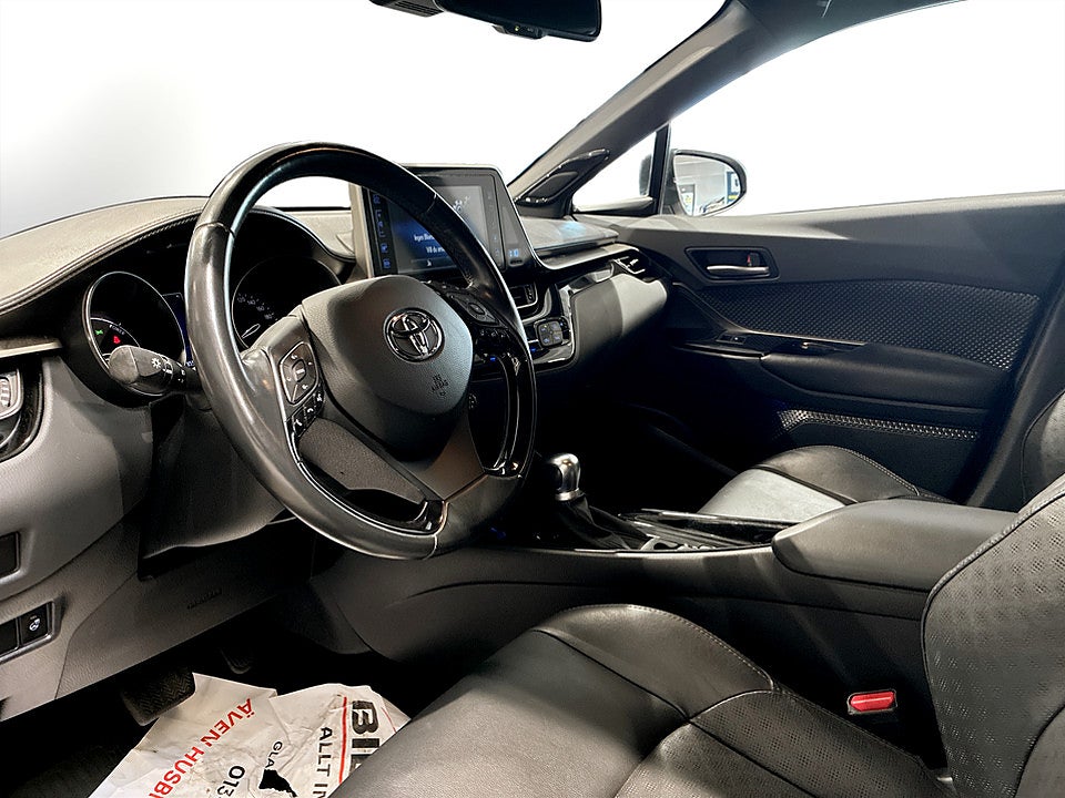Bild på Toyota C-HR X-EDITION Teknikpaket Hybrid 122hk Aut B-KAMERA