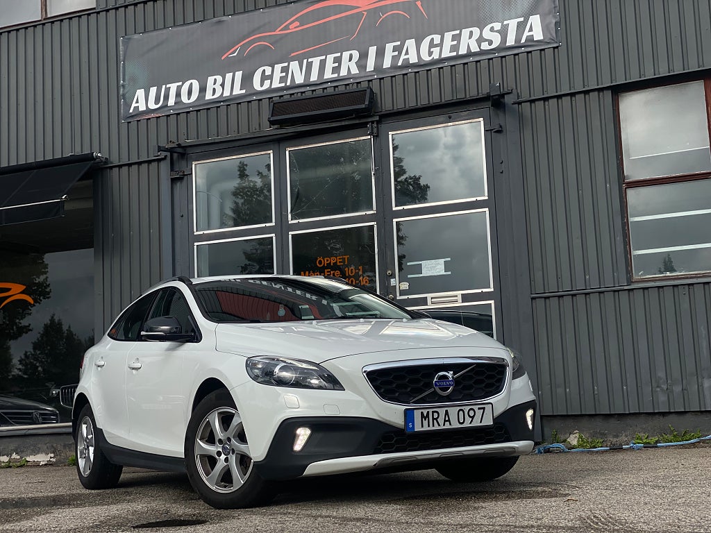 Volvo V40 Cross Country D2 Momentum