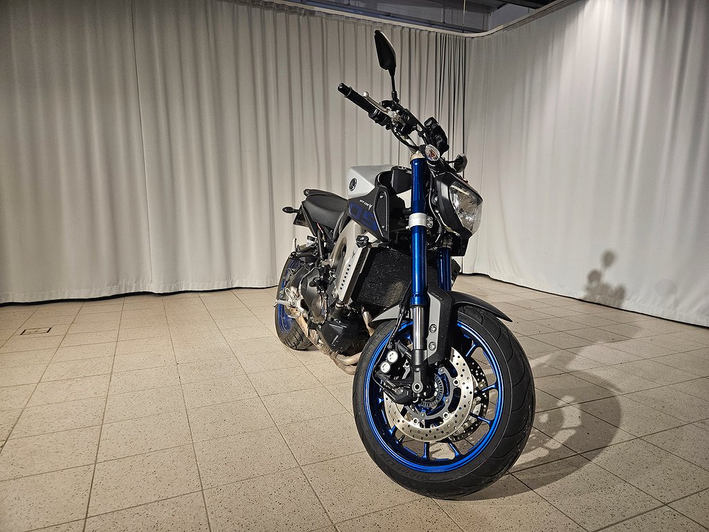 Yamaha MT-09 