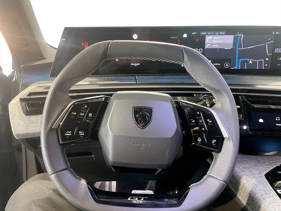 Bild på Peugeot 5008 GT Hybrid 145hk Aut 7-SITS B-KAMERA CARPLAY
