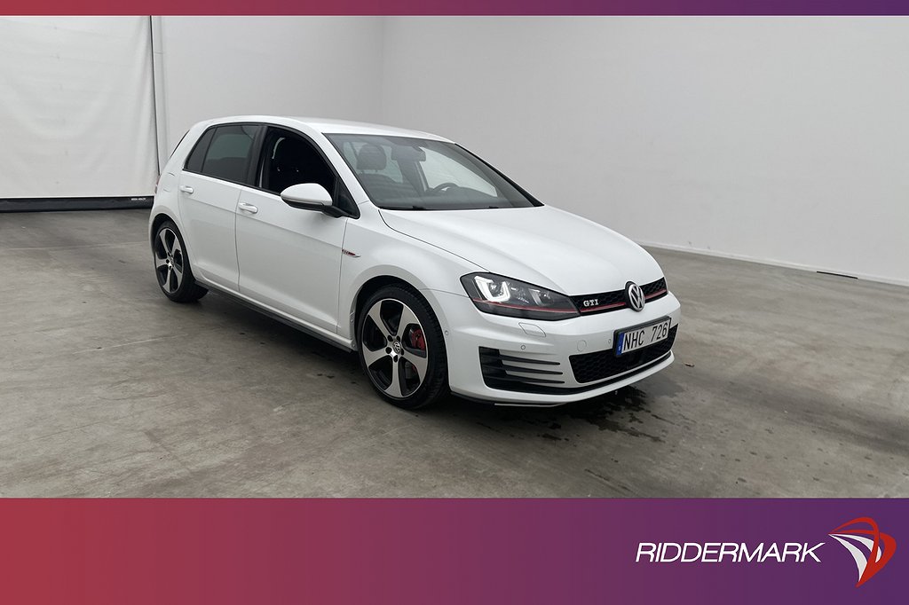 Volkswagen Golf GTI Performance 230hk Pluspaket Svensksåld