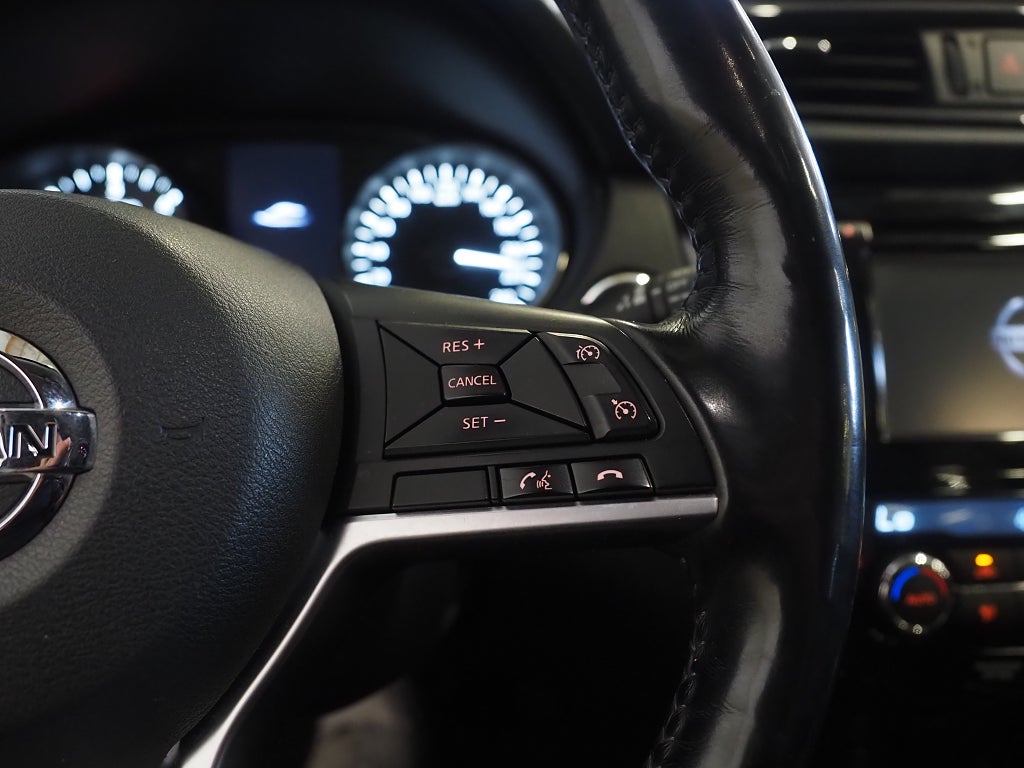 Nissan X-Trail 1.6 dCi DPF 130hk Tekna | Navi | 360° | Bose 2018