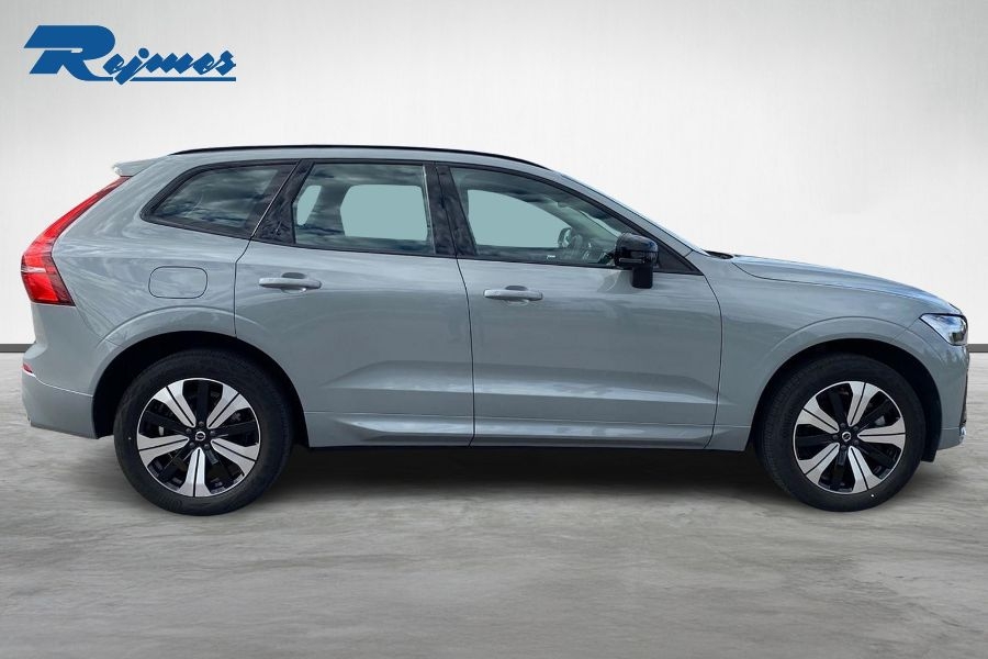 Volvo XC60 T6 Plus Dark Edition 2025, bild 4/70