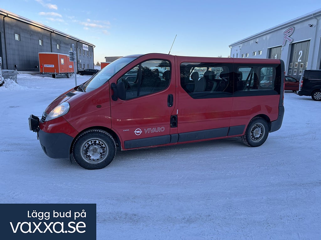 Opel Vivaro Kombi 2.9t 9 sits, automat