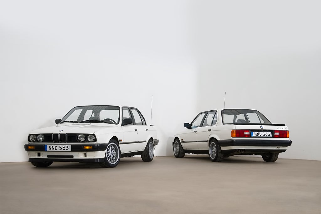 BMW 320 i E30 Sedan manuell / Svensksåld 