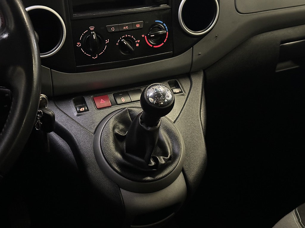 Citroën Berlingo Multispace 1.6 BlueHDi 8v | P-SENSOR | DRAG | NYKAMREM