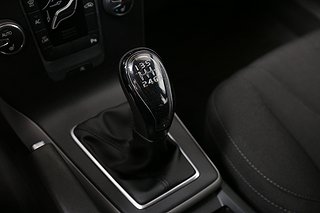 Halvkombi Volvo V40 11 av 22